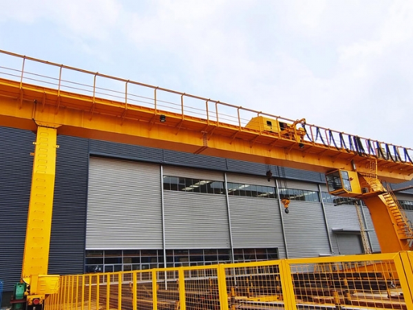 MDG型通用門(mén)式起重機(jī)